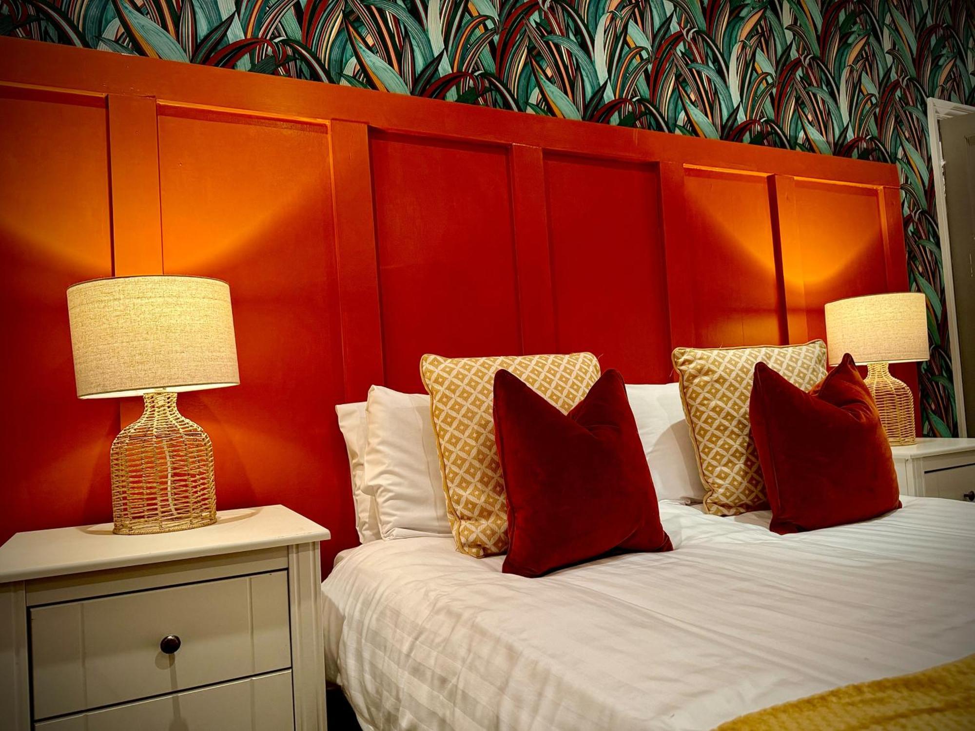 Villa Sleeps10-Parking-Garden-Hottub-Petfriendly à Blackpool Extérieur photo